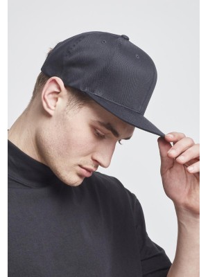 Шапка с козирка в черно Organic Cotton Snapback 