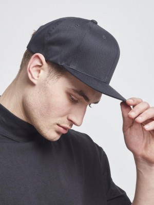 Шапка с козирка в черно Organic Cotton Snapback 