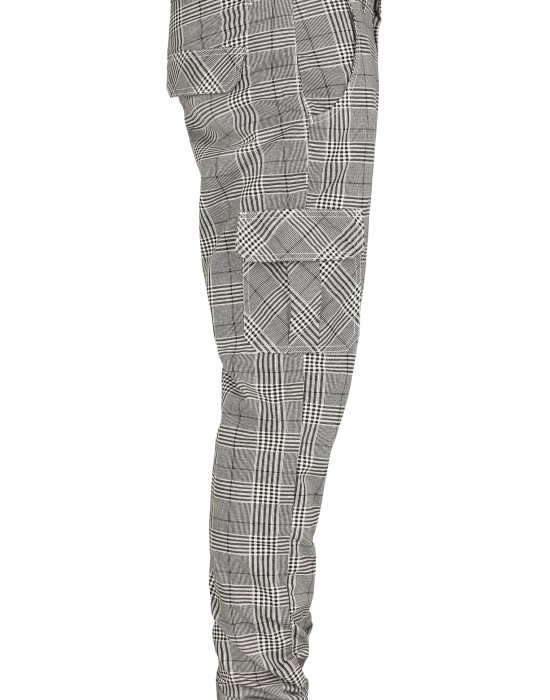 Мъжки карго панталон в черно и бяло Urban Classics AOP Glencheck Cargo Jog Pants, Панталони - Lit.bg