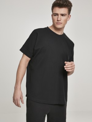  Мъжка тениска в черно Urban Classics Oversize Cut On Sleeve