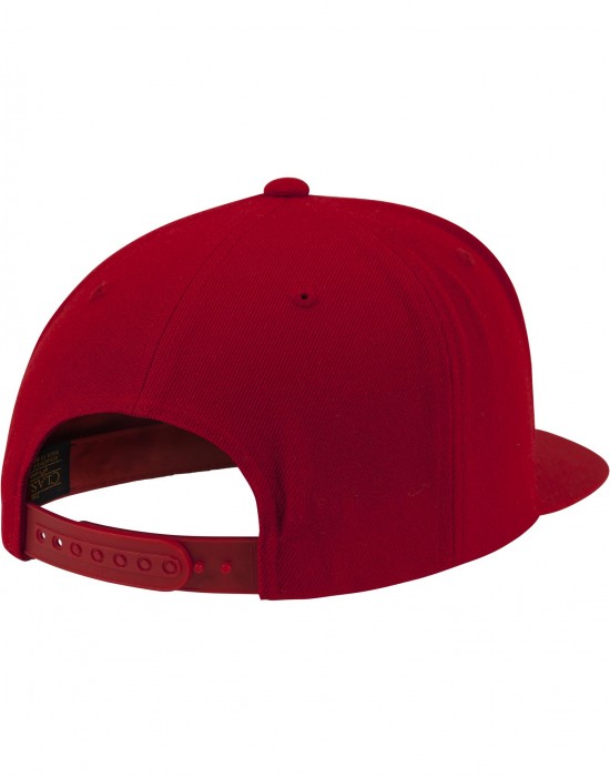 Шапка с козирка в червено Classic Snapback