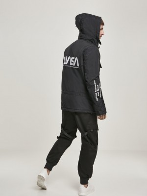 Мъжко черно яке тип Ветровка Mister Tee NASA