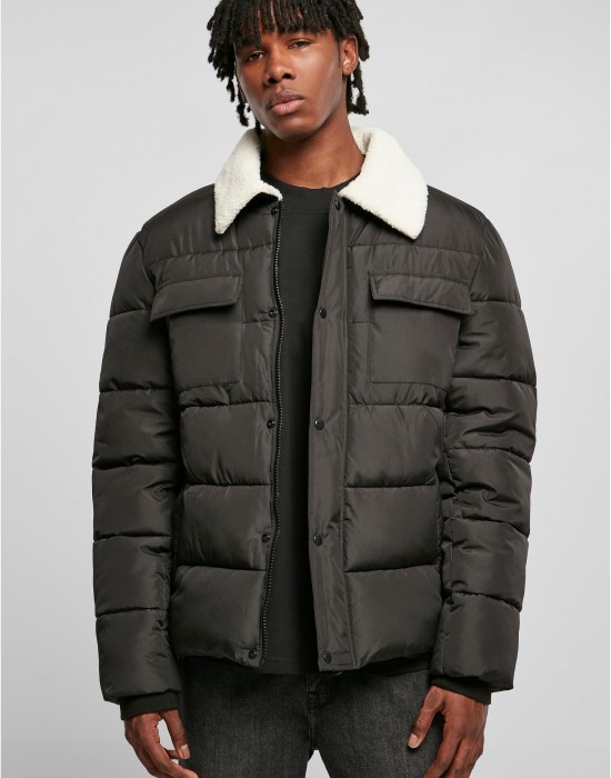 Мъжко зимно яке в черен цвят Urban Classics Sherpa Jacket Мъжко зимно яке в черен цвят Urban Classics Sherpa Jacket