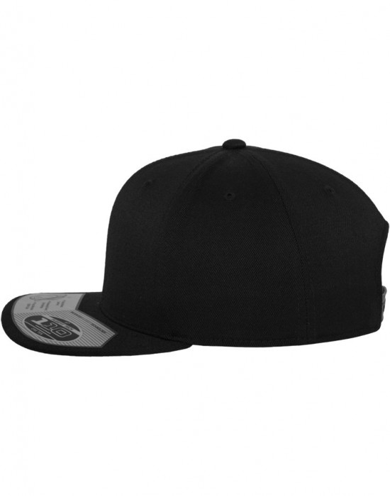 Шапка с козирка в черно 110 Fitted Snapback, Аксесоари - Lit.bg