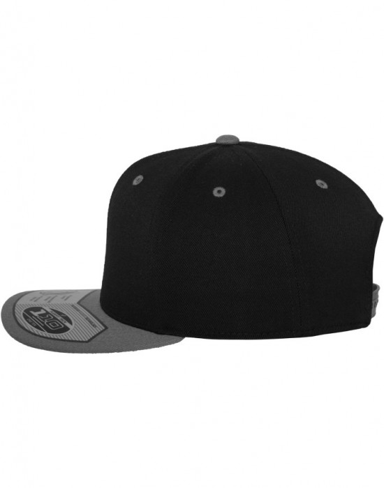 Шапка с козирка 110 Fitted Snapback, Аксесоари - Lit.bg