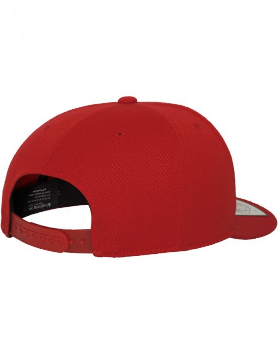 Шапка с козирка в червено 110 Fitted Snapback, Аксесоари - Lit.bg