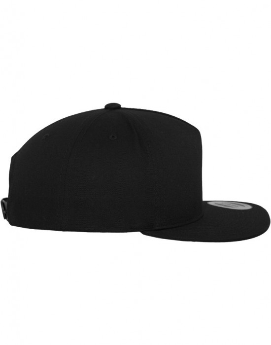 Шапка с козирка в черно Classic 5 Panel Snapback, Аксесоари - Lit.bg