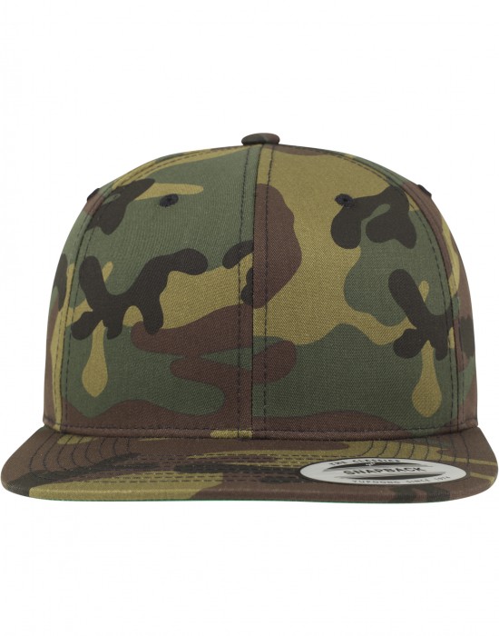 Шапка с козирка в камуфлажен цвят Camo Classic Snapback, Аксесоари - Lit.bg