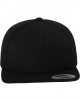 Шапка с козирка в черно Classic Snapback, Аксесоари - Lit.bg