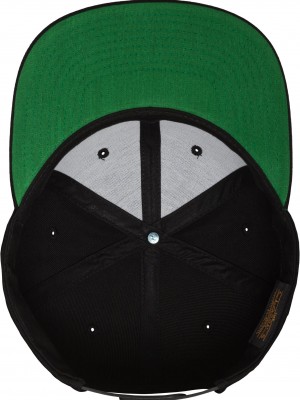 Шапка с козирка в черно Classic Snapback 