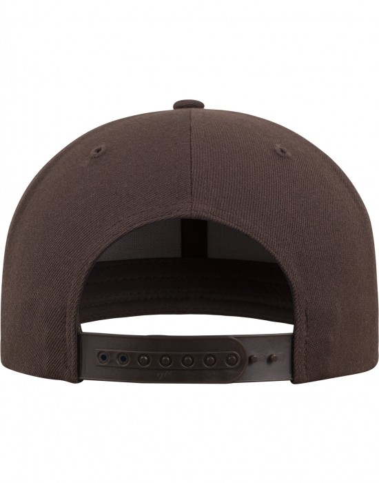 Шапка с козирка в кафяво Classic Snapback, Аксесоари - Lit.bg Шапка с козирка в кафяво Classic Snapback, Аксесоари - Lit.bg