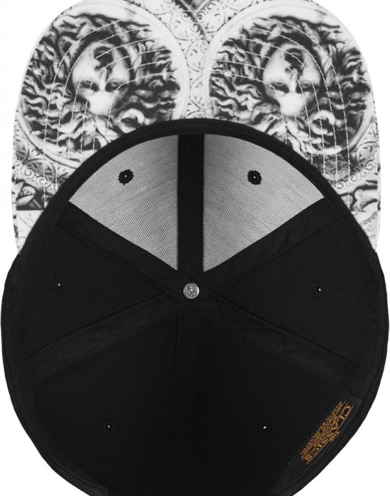 Шапка с козирка в черно Sun King Snapback, Аксесоари - Lit.bg
