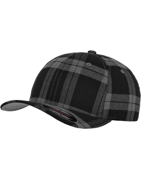 Шапка с козирка в черно и сиво Flexfit Tartan Plaid, Аксесоари - Lit.bg