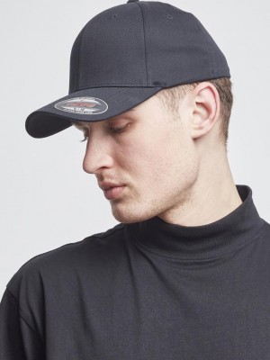 Шапка с козирка в черно Flexfit Organic Cotton Cap