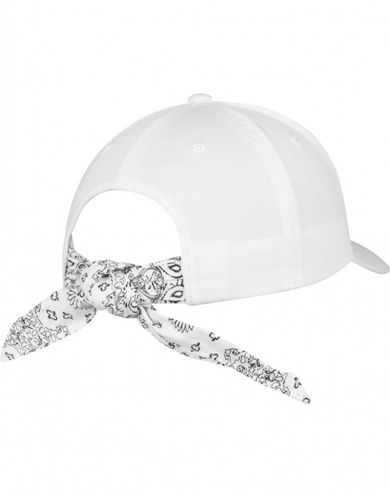 Шапка с козирка в бяло Curved Bandana Tie Snapback, Аксесоари - Lit.bg Шапка с козирка в бяло Curved Bandana Tie Snapback, Аксесоари - Lit.bg