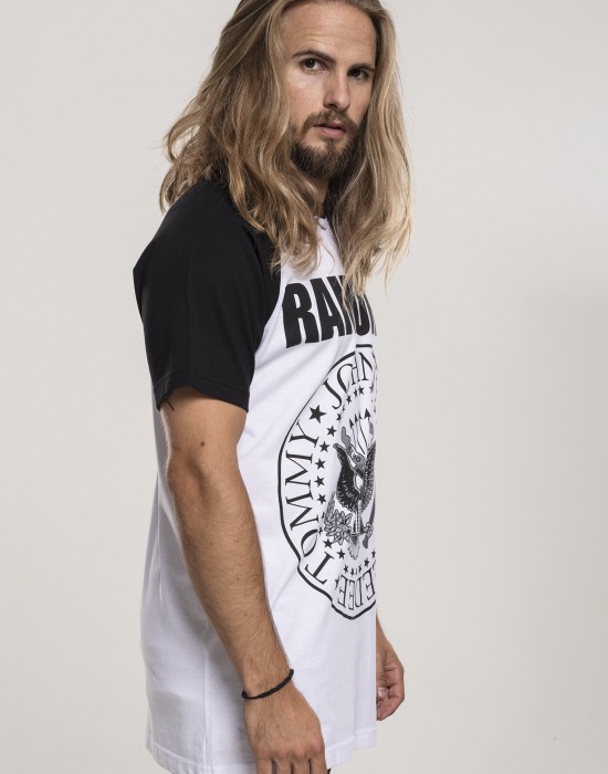 Мъжка тениска MERCHCODE Ramones Circle в бяло и черно, Мъже - Lit.bg Мъжка тениска MERCHCODE Ramones Circle в бяло и черно, Мъже - Lit.bg