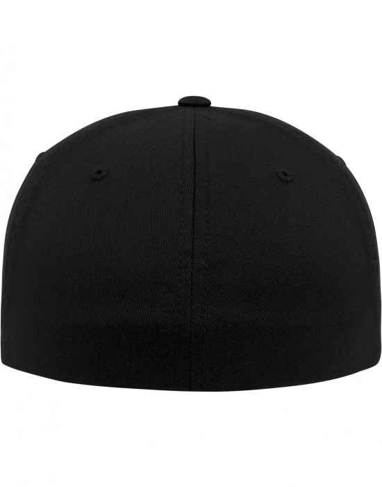 Шапка с козирка в черно Leatherpatch Flexfit, Аксесоари - Lit.bg Шапка с козирка в черно Leatherpatch Flexfit, Аксесоари - Lit.bg