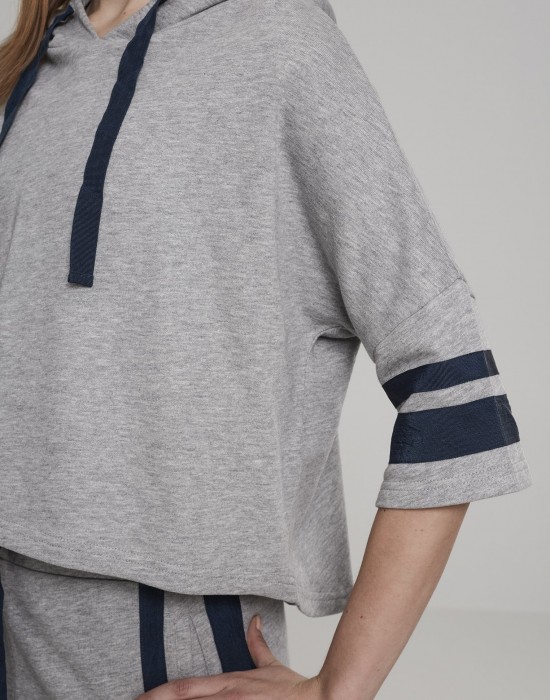 Дамски суичър в сиво Urban Classics Ladies Taped Short Sleeve Hoody, Жени - Lit.bg Дамски суичър в сиво Urban Classics Ladies Taped Short Sleeve Hoody, Жени - Lit.bg