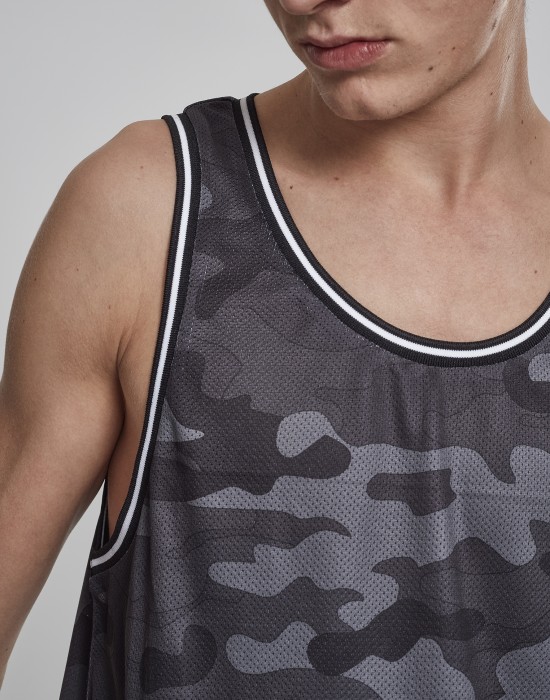 Мъжки камуфлажен потник Urban Classics darkcamo, Мъже - Lit.bg Мъжки камуфлажен потник Urban Classics darkcamo, Мъже - Lit.bg