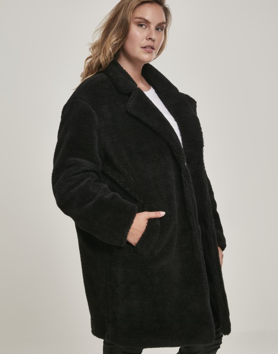 Дамско палто в черно от Urban Classics Ladies Oversized Sherpa Coat, Жени - Lit.bg Дамско палто в черно от Urban Classics Ladies Oversized Sherpa Coat, Жени - Lit.bg