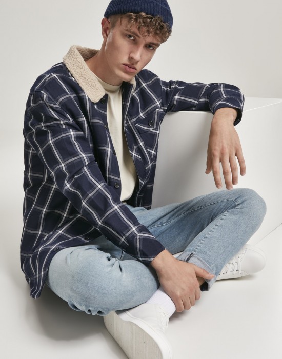 Мъжко тънко яке Urban Classics Sherpa Lined Shirt в тъмносин цвят, Мъже - Lit.bg Мъжко тънко яке Urban Classics Sherpa Lined Shirt в тъмносин цвят, Мъже - Lit.bg