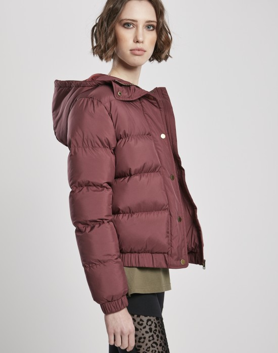 Дамско яке в червено от Urban Classics Ladies Hooded Puffer, Жени - Lit.bg