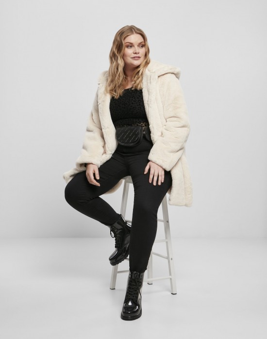Дамско палто в бяло Urban Classics Ladies Hooded Teddy Coat, Якета - Lit.bg Дамско палто в бяло Urban Classics Ladies Hooded Teddy Coat, Жени - Lit.bg