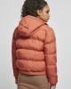 Дамско яке в цвят корал Urban Classics Hooded Puffer redearth, Жени - Lit.bg