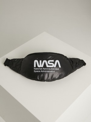 Черна чанта за кръст или рамо Mister Tee NASA