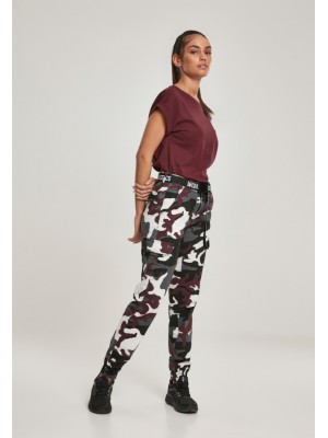 Дамска тениска в тъмночервен цвят Urban Classics Ladies Extended Shoulder Tee redwine 
