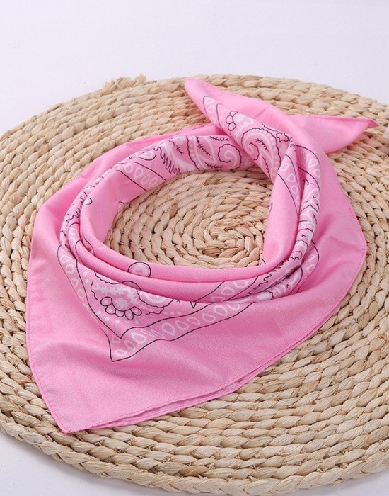 Кърпа за глава бандана HoodStyle Bandana в розово, Бандани кърпи - Lit.bg Кърпа за глава бандана HoodStyle Bandana в розово, Аксесоари - Lit.bg