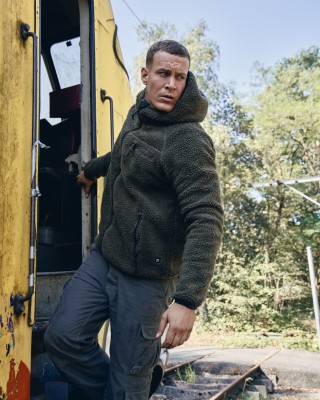 Мъжко пухкаво яке в цвят маслина Brandit Teddyfleece Worker 