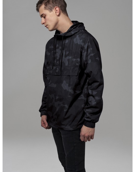 Мъжко яке ветровка в тъмен камуфлаж Urban Classics darkcamo, Мъже - Lit.bg Мъжко яке ветровка в тъмен камуфлаж Urban Classics darkcamo, Мъже - Lit.bg