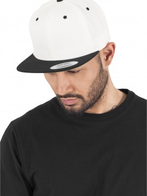 Шапка с козирка в бяло Classic Snapback 2-Tone 