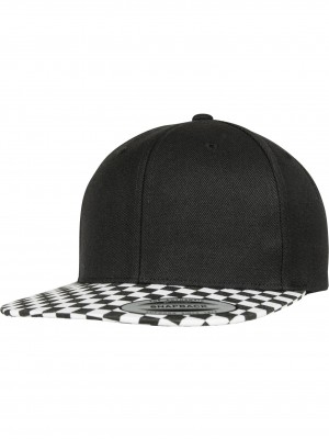 Шапка с козирка в черно Checkerboard Snapback