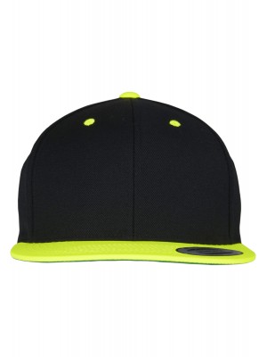 Шапка с козирка в черно Classic Snapback 2-Tone