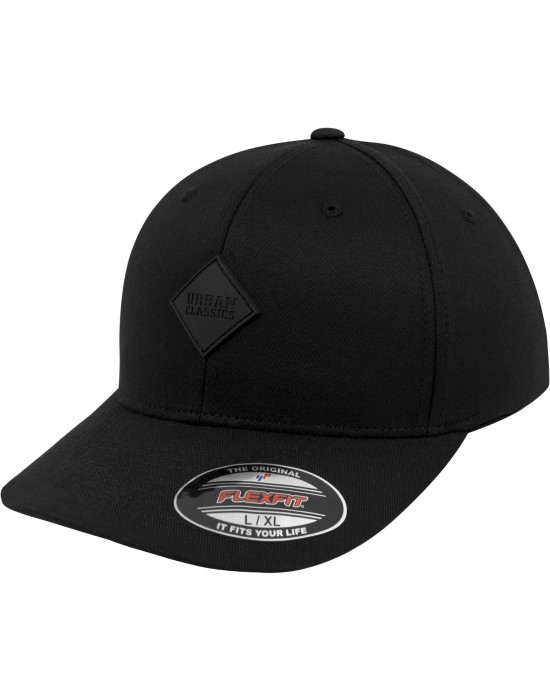 Шапка с козирка в черно Leatherpatch Flexfit, Аксесоари - Lit.bg Шапка с козирка в черно Leatherpatch Flexfit, Аксесоари - Lit.bg