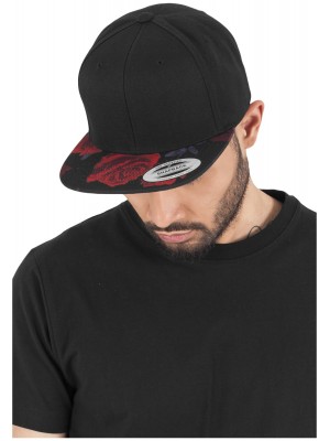 Шапка с козирка в черно Roses Snapback