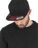 Шапка с козирка в черно Roses Snapback, Аксесоари - Lit.bg Шапка с козирка в черно Roses Snapback, Аксесоари - Lit.bg