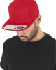 Шапка с козирка в червено 110 Fitted Snapback, Аксесоари - Lit.bg