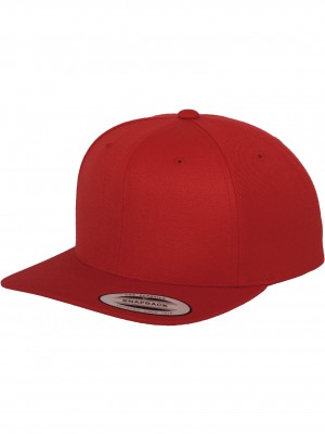 Шапка с козирка в червено Classic Snapback