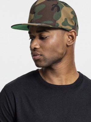 Шапка с козирка в камуфлажен цвят Camo Classic Snapback 