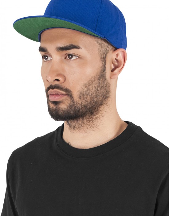 Шапка с козирка в синьо Classic 5 Panel Snapback, Аксесоари - Lit.bg