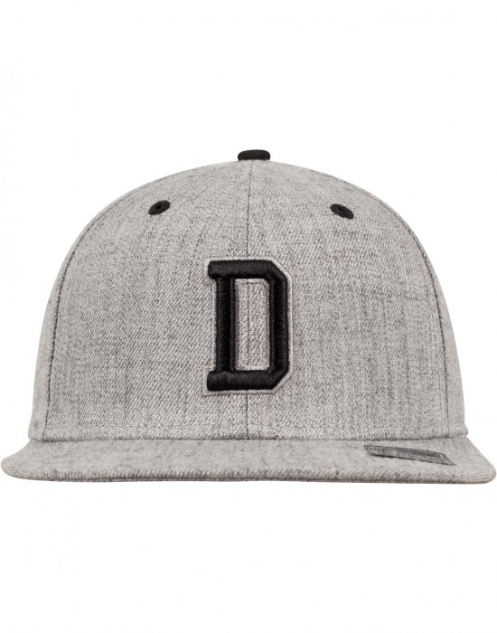 Шапка с козирка в сив и черен цвят Letter Snapback D, Аксесоари - Lit.bg