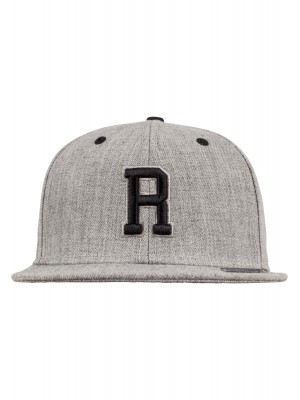 Шапка с козирка в сив и черен цвят Letter Snapback R 