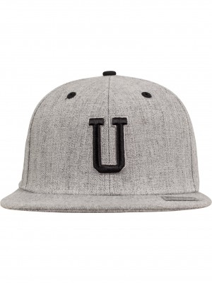 Шапка с козирка в сив и черен цвят Letter Snapback U 