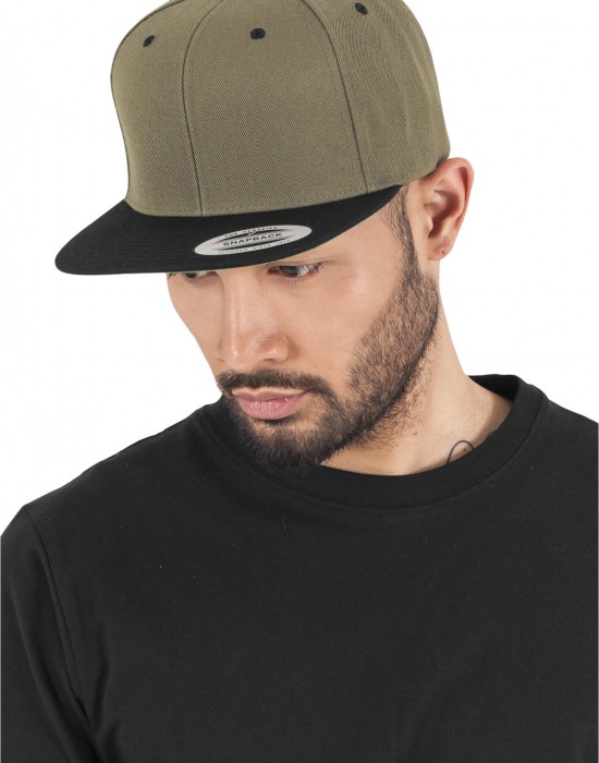 Шапка с козирка в цвят маслина Classic Snapback 2-Tone, Шапки с козирка - Lit.bg